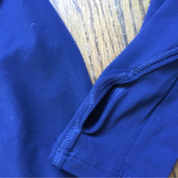 Athleta Blue Chi Long Sleeve Top. Size Small - Picture 4 of 5